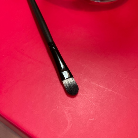 BUNDLE of #7 MAKEUP BRUSHES. #7/$25. Assorted select by name and number. - Picture 11 of 16